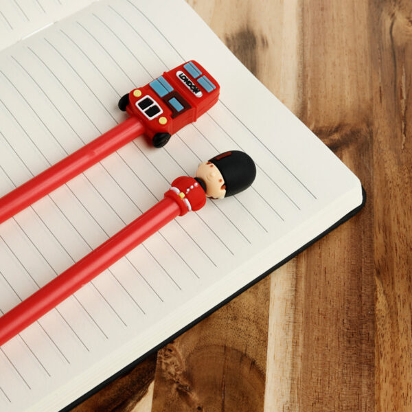 Fine Tip Pen with Topper - London Guardsman & Routemaster Bus