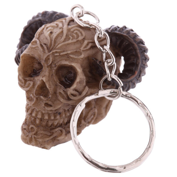 SK122_005 Fantasy Celtic Skull Head Key Chain