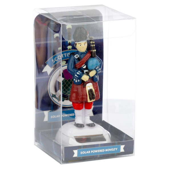 FF83_002 Novelty Scottish Piper Solar Powered Pal