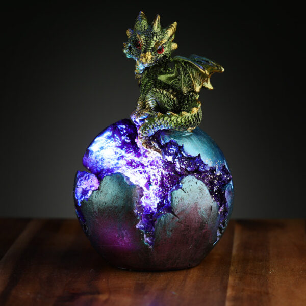 DRG505_006 Geode Egg LED Baby Dragon Figurine