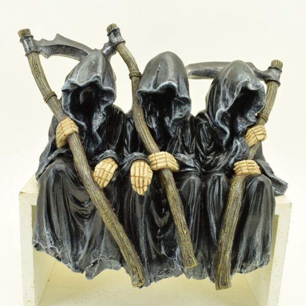 SK391_001 Decorative Ornament - The Reaper Seated on a Bench