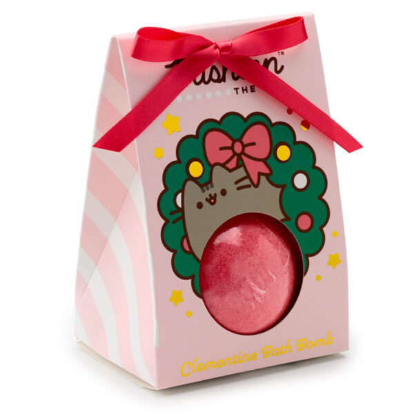 XBATH76_004 Handmade Bath Bomb in Gift Box - Christmas Pusheen the Cat