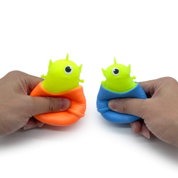 TY1011_001 Pop Out Toy - Alien UFO